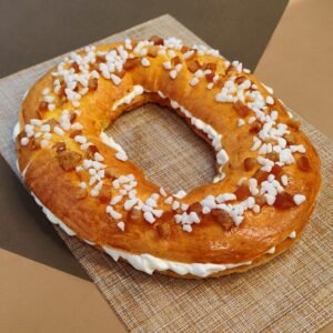 Roscón Clásico relleno de nata